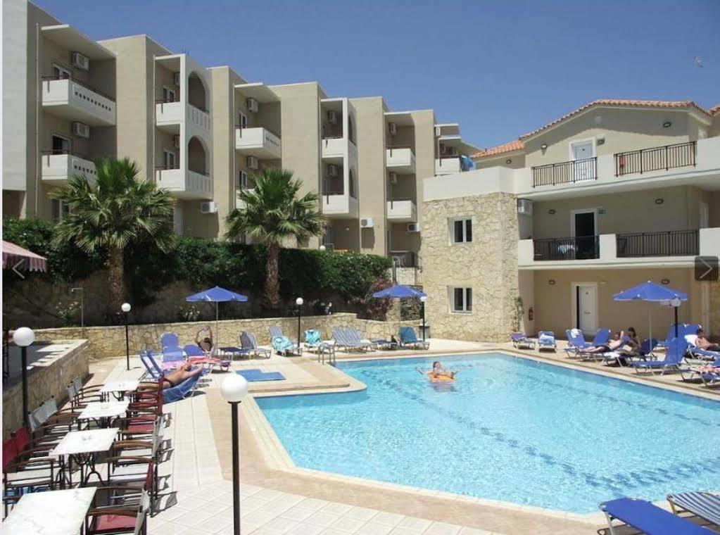 Orion Star Aparthotel Agia Marina  ภายนอก รูปภาพ
